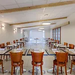 Hotel Sure By Western Reims Nord