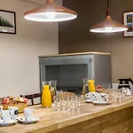 Sure By Western Reims Nord Hotel