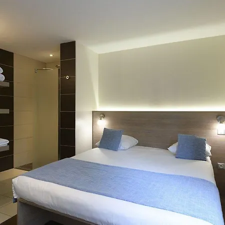 Sure By Western Reims Nord Otel 3*