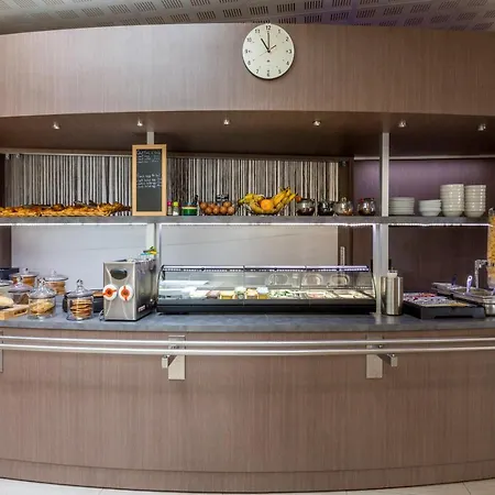 Sure By Western Reims Nord Hotel