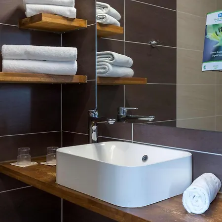 Sure By Western Reims Nord 3* Saint-Brice-Courcelles