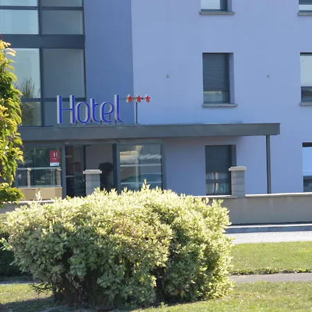 Sure By Western Reims Nord 3*