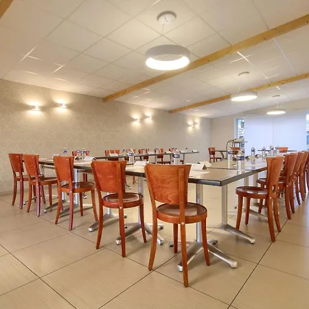 Hotel Sure By Western Reims Nord 3*