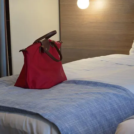Sure By Western Reims Nord 3* Saint-Brice-Courcelles