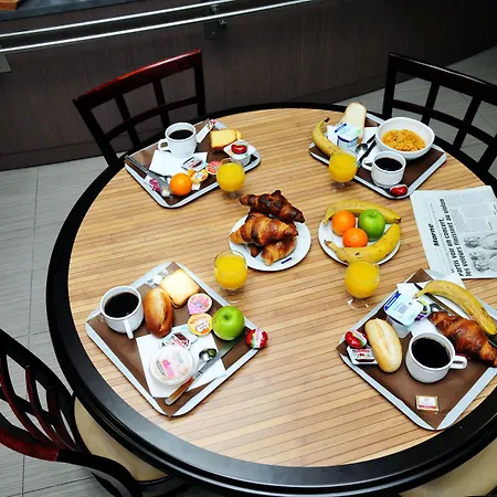 Sure By Western Reims Nord 3*