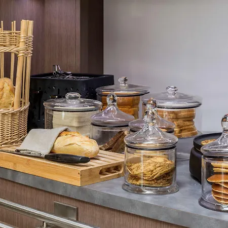 Hotel Sure By Western Reims Nord Saint-Brice-Courcelles