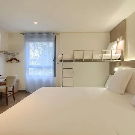 מלון Sure By Western Reims Nord 3*
