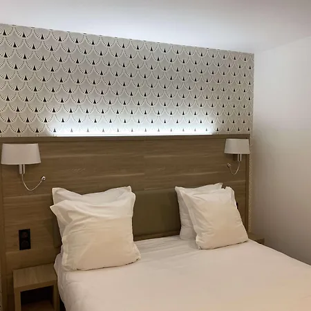 Sure By Western Reims Nord Hotel 3*