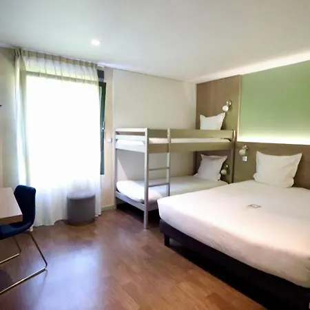 Sure By Western Reims Nord Hotel Saint-Brice-Courcelles