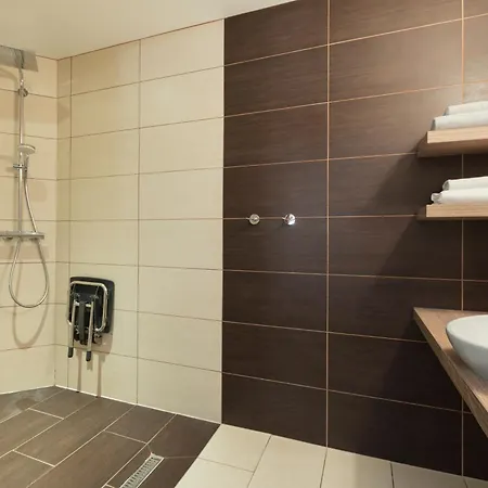 Hotel Sure By Western Reims Nord Saint-Brice-Courcelles