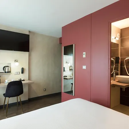 Sure By Western Reims Nord 3*