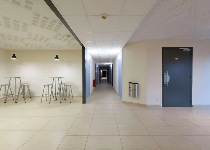 Sure By Western Reims Nord Saint-Brice-Courcelles