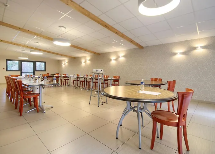 Sure By Western Reims Nord Hotel